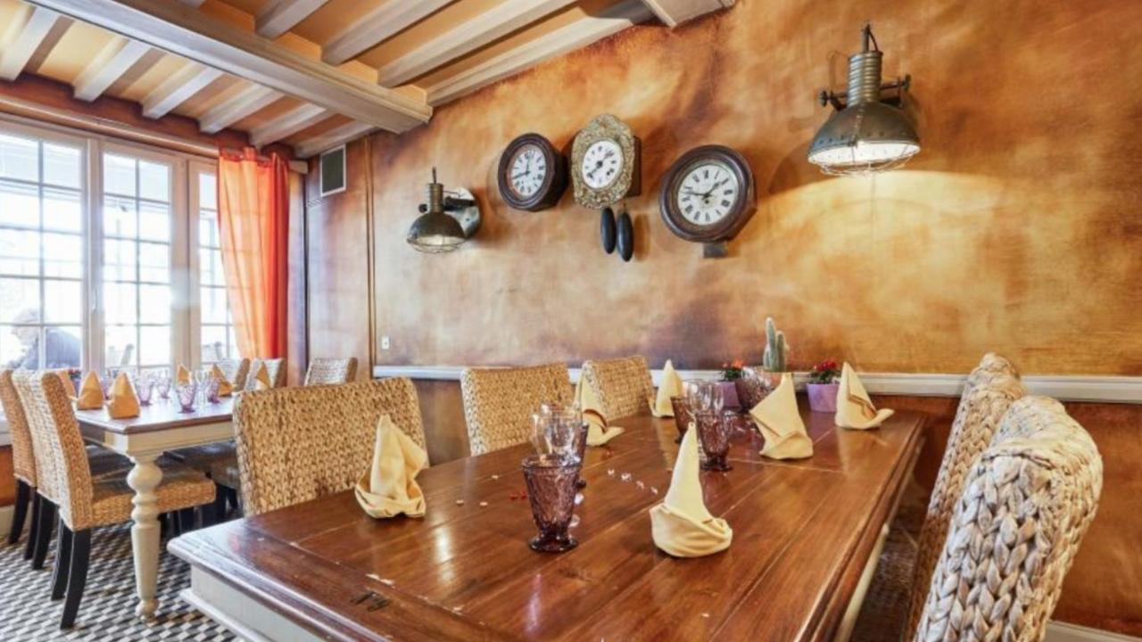 Hotel Restaurant La Pecherie - Le Manoir D'A Cote - Les 5 Ruches -Logis Hotels Courseulles-sur-Mer Exteriör bild