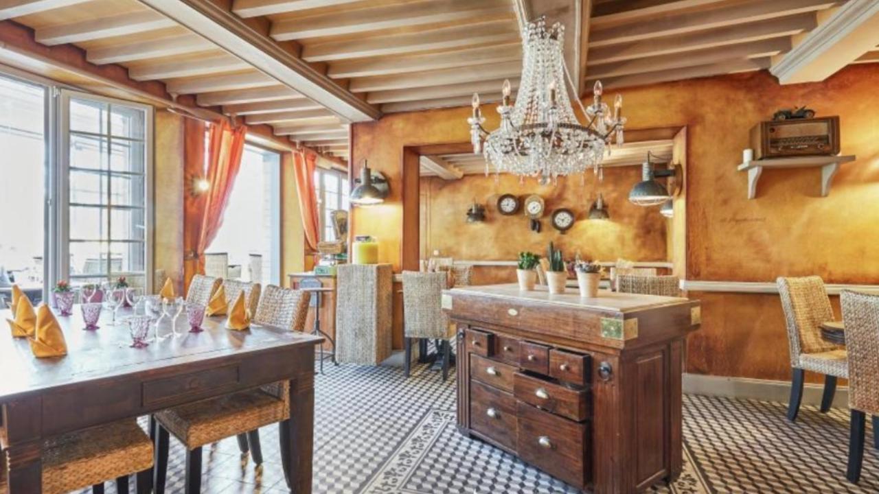 Hotel Restaurant La Pecherie - Le Manoir D'A Cote - Les 5 Ruches -Logis Hotels Courseulles-sur-Mer Exteriör bild