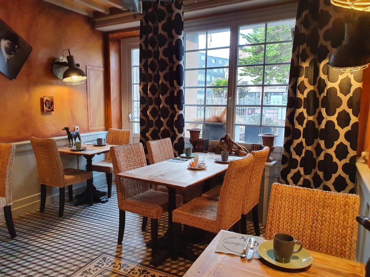 Hotel Restaurant La Pecherie - Le Manoir D'A Cote - Les 5 Ruches -Logis Hotels Courseulles-sur-Mer Exteriör bild