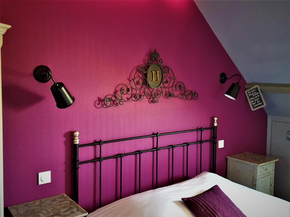 Hotel Restaurant La Pecherie - Le Manoir D'A Cote - Les 5 Ruches -Logis Hotels Courseulles-sur-Mer Exteriör bild